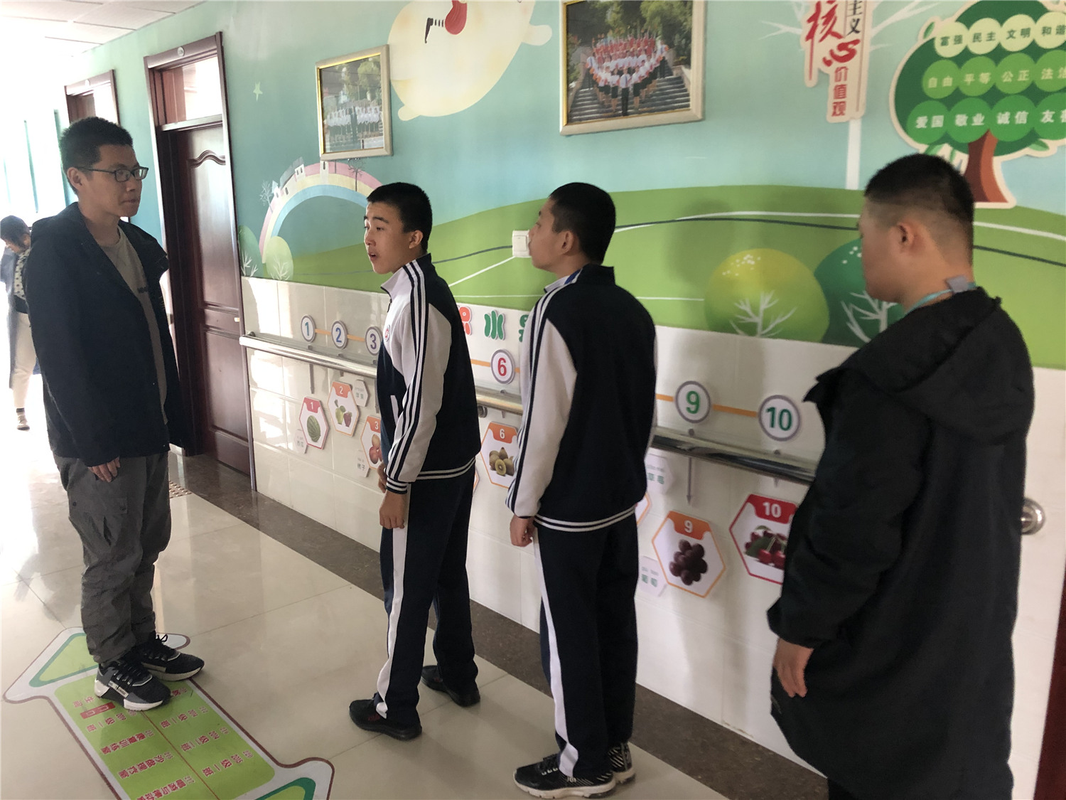 市特教中心召開實(shí)習(xí)教師工作總結(jié)會議