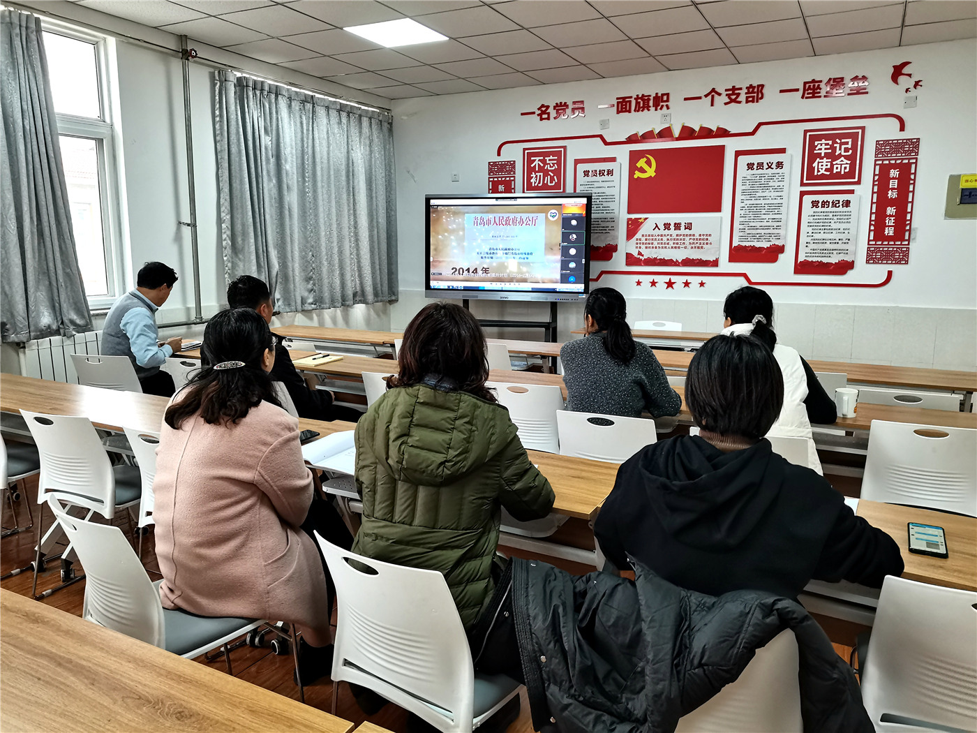 站好思政課講臺(tái)，提高立德樹人實(shí)效
