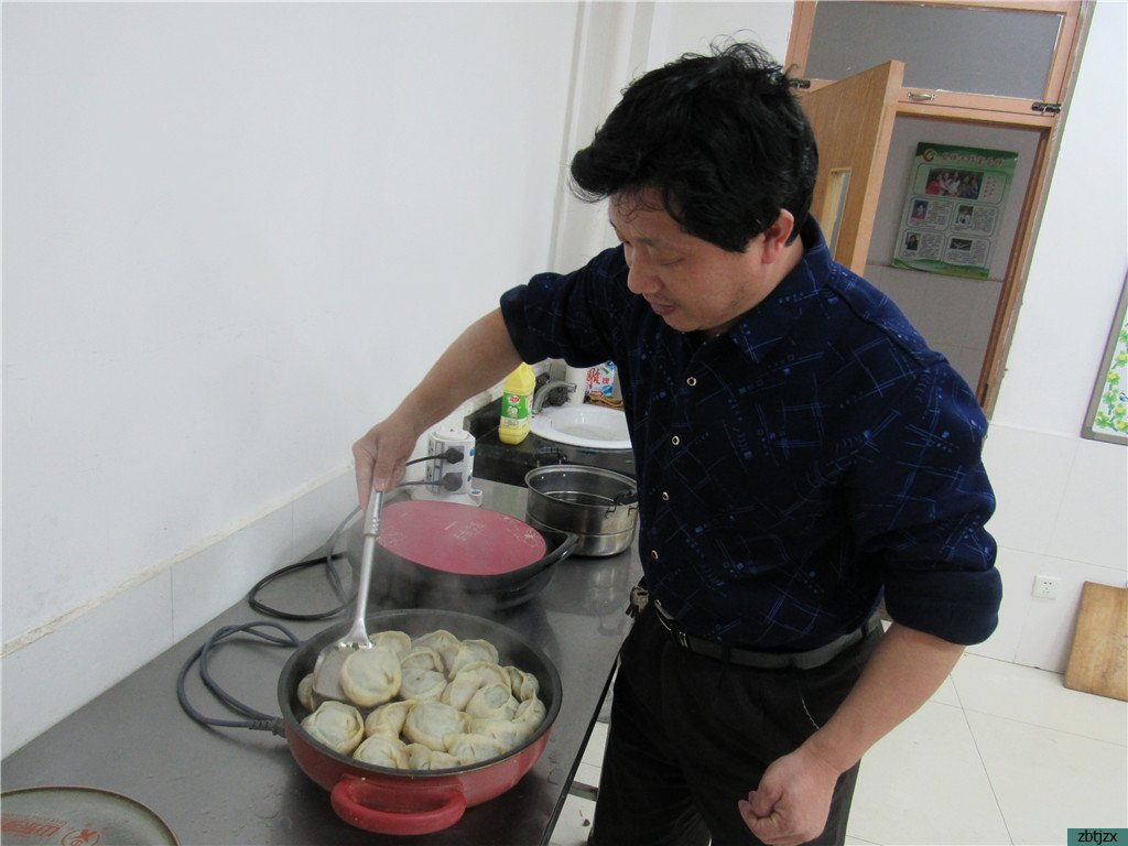 相約冬至節(jié)，彰顯團(tuán)隊(duì)情