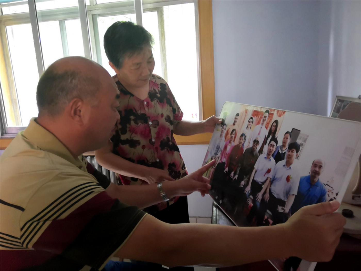 市特教中心走訪慰問(wèn)退休教職工