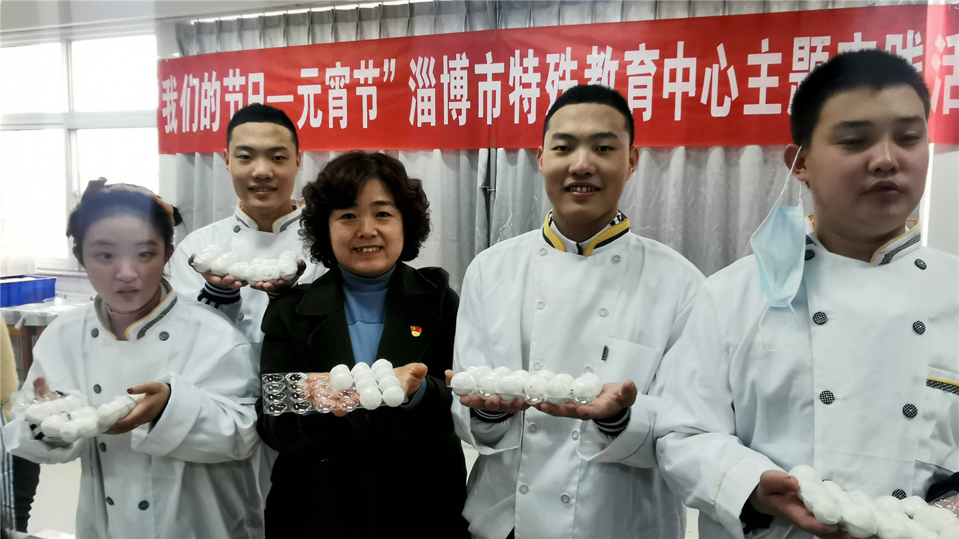 正月元宵年年圓，家風(fēng)家訓(xùn)代代傳